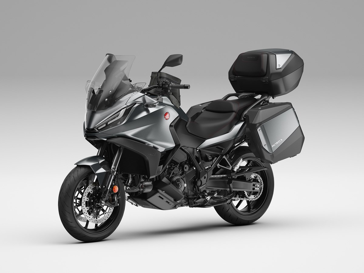 2022 Honda NT1100 Accessories Review / Specs: Sport Touring Motorcycle NT 1100 Buyer